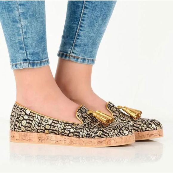 ‎Vicini - Picture 3 of 9